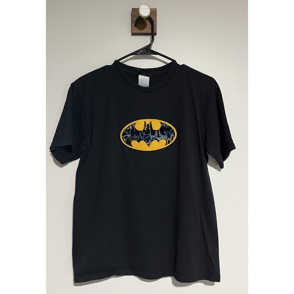 Vtg Y2k Batman Begins Movie Promo Graphic T-Shirt Youth Size L (12-14)
